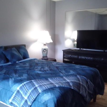 Irises House - Private Room In Home Kissimmee Esterno foto