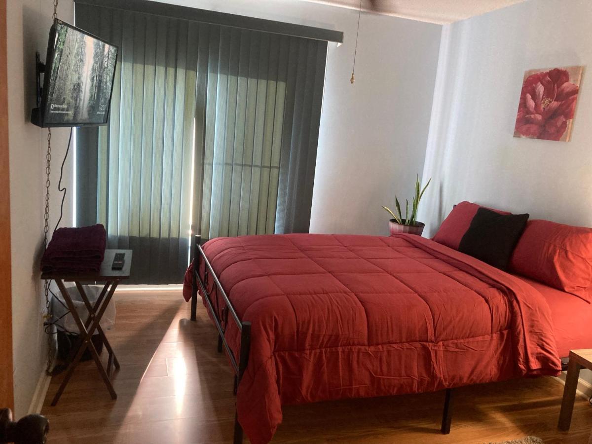 Irises House - Private Room In Home Kissimmee Esterno foto
