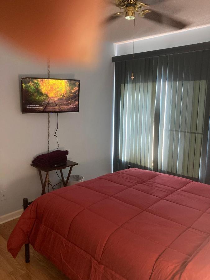Irises House - Private Room In Home Kissimmee Esterno foto