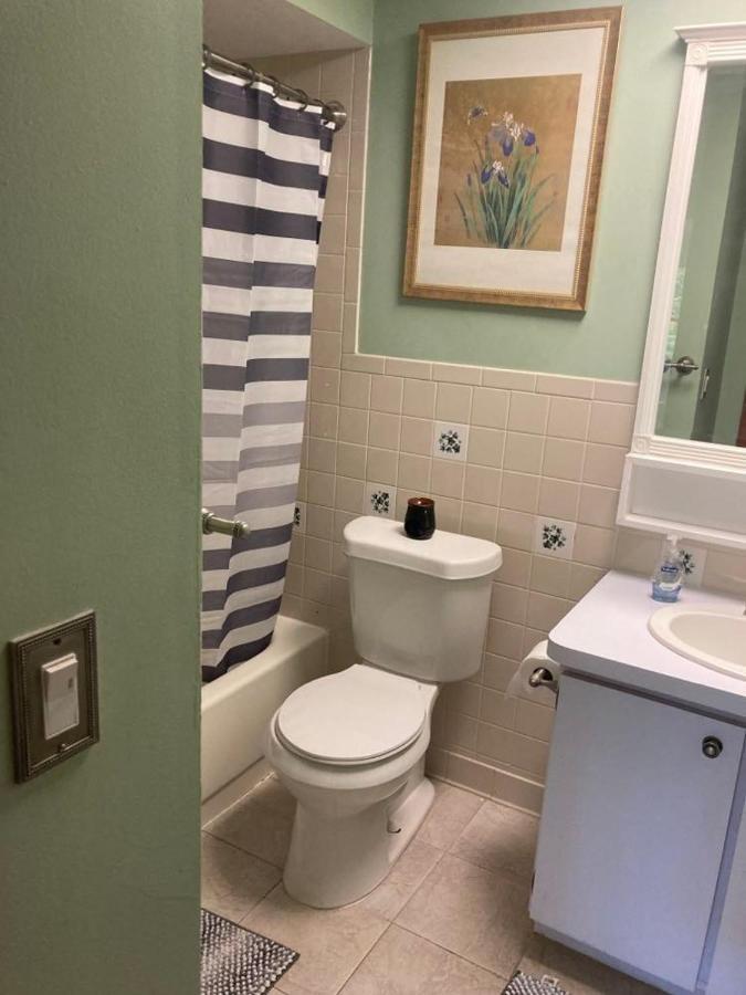 Irises House - Private Room In Home Kissimmee Esterno foto